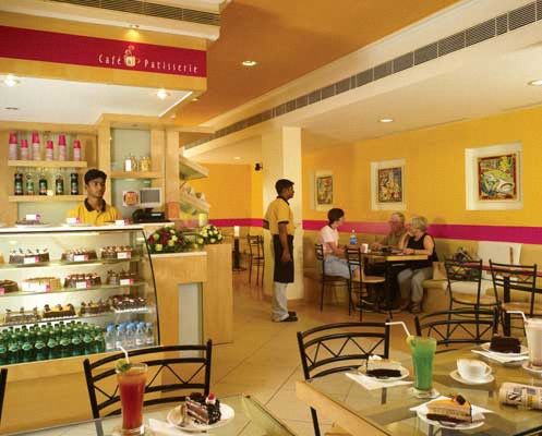 โรงแรม ดิ อเวนิว รีเจนท์ Kochi ภายนอก รูปภาพ